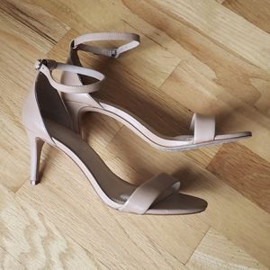 Strapy heels always classy sexy - tan/nude